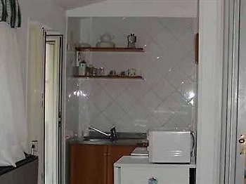 Politeamaffitti 2*