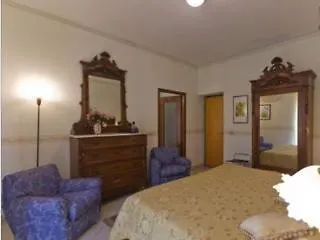 Politeamaffitti Hotel 2*