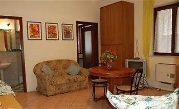 Politeamaffitti Hotel 2*